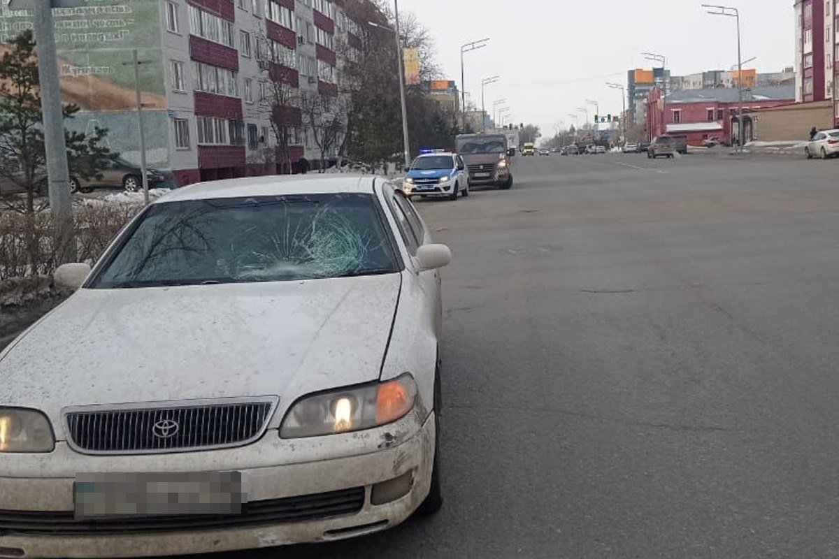 В Петропавловске 53-летняя женщина попала под машину — Петропавловск News